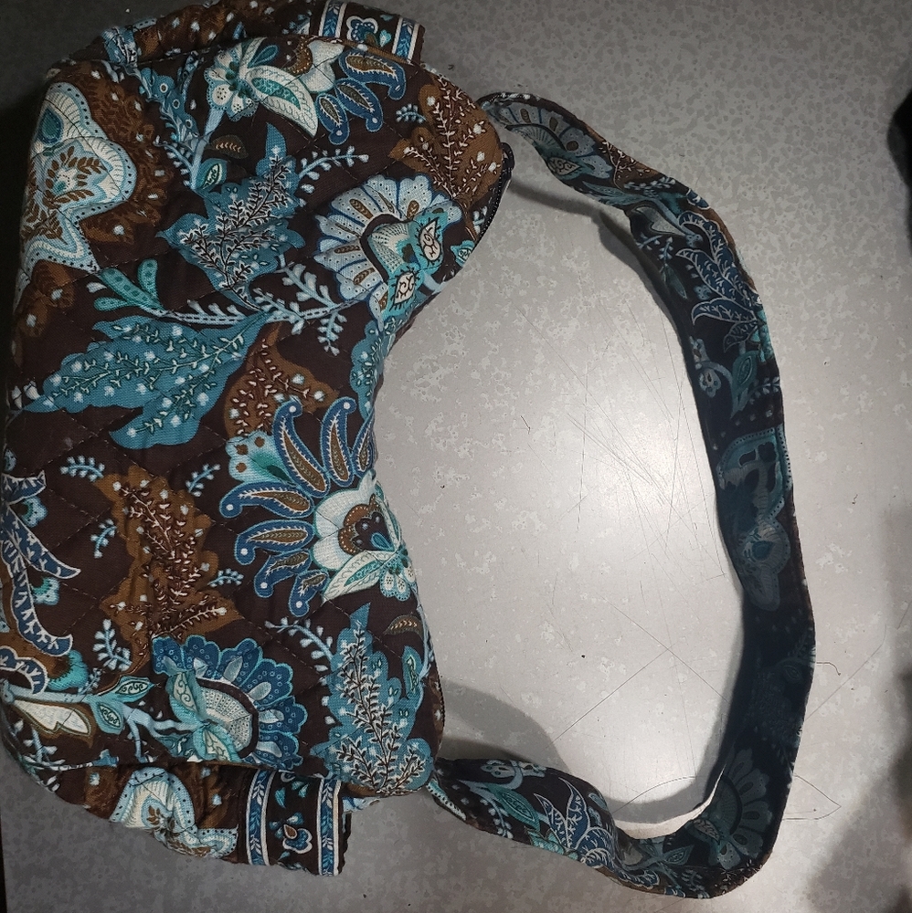 Vera Bradley small shoulder purse